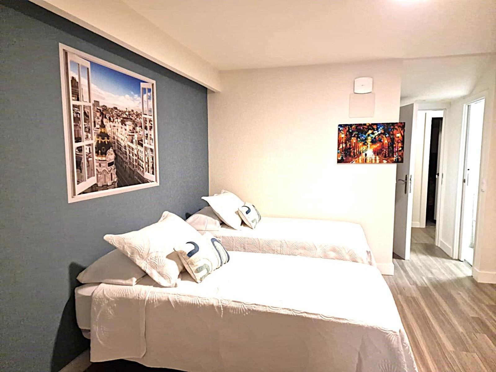 Madrid Suites Luaran gambar