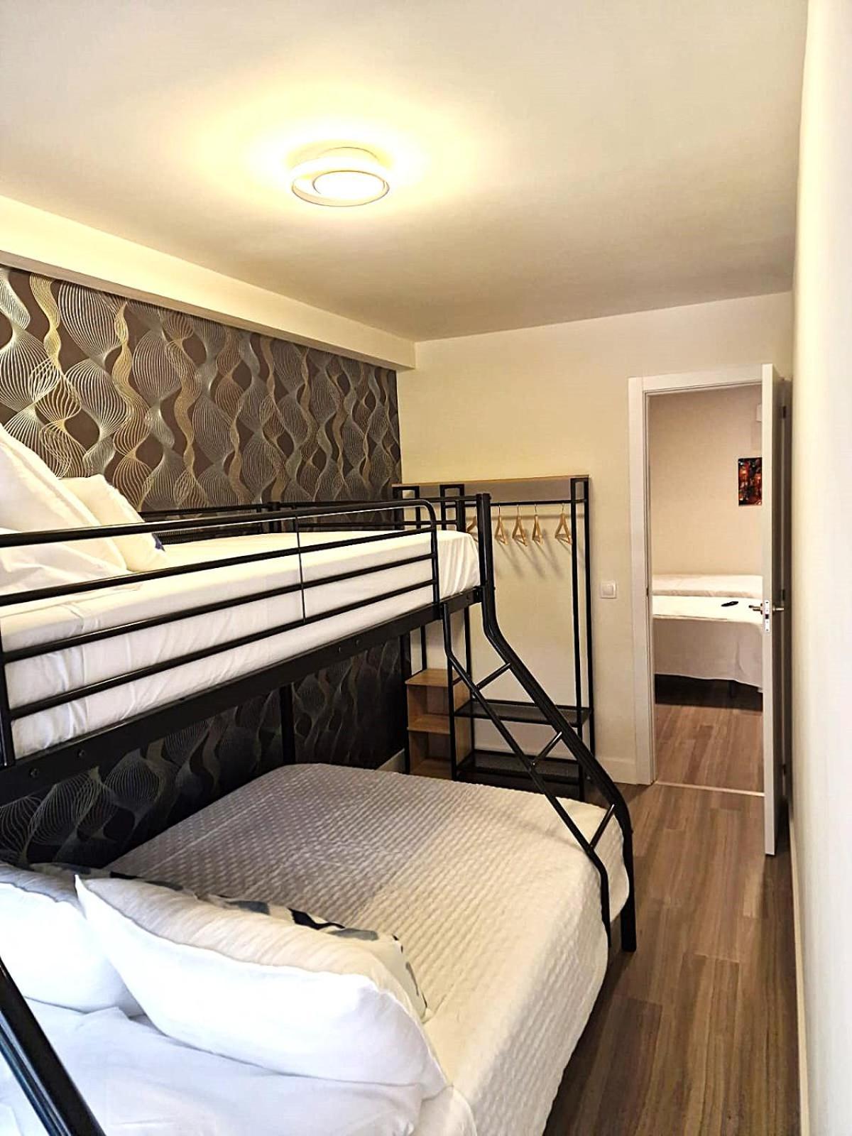 Madrid Suites Luaran gambar
