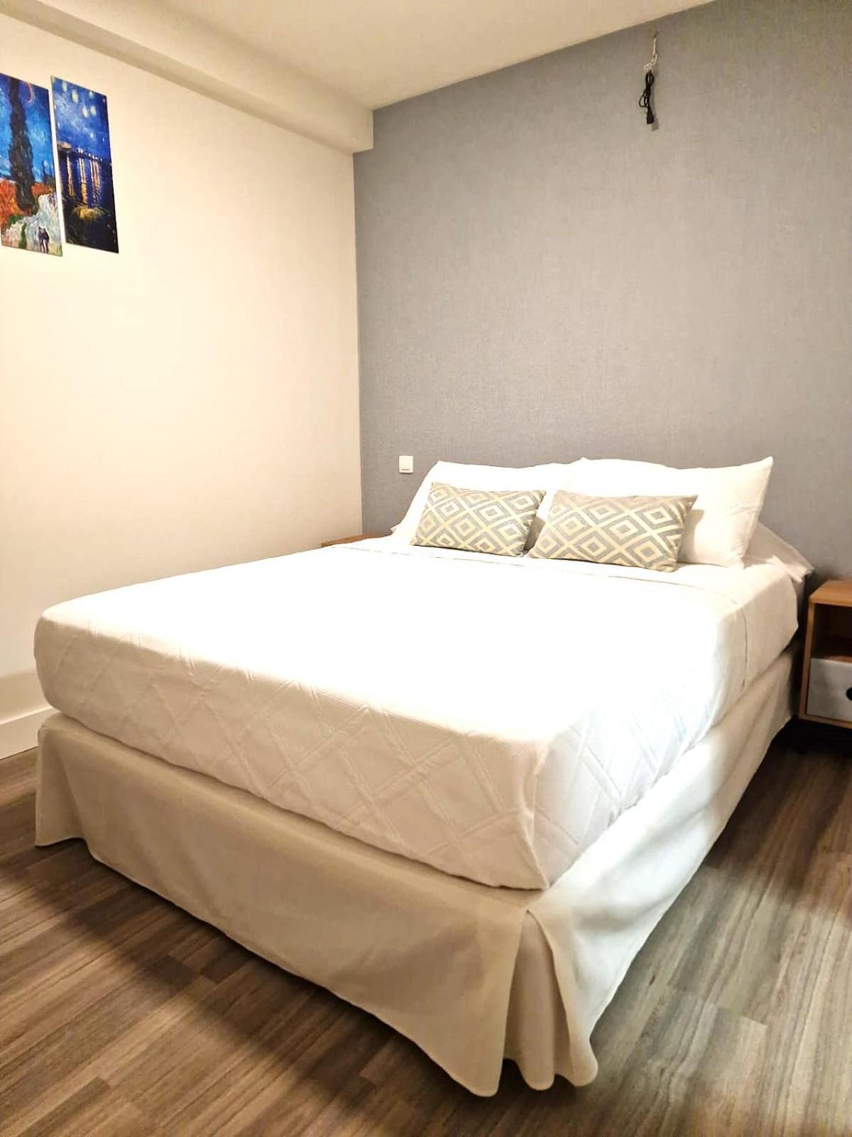 Madrid Suites Luaran gambar